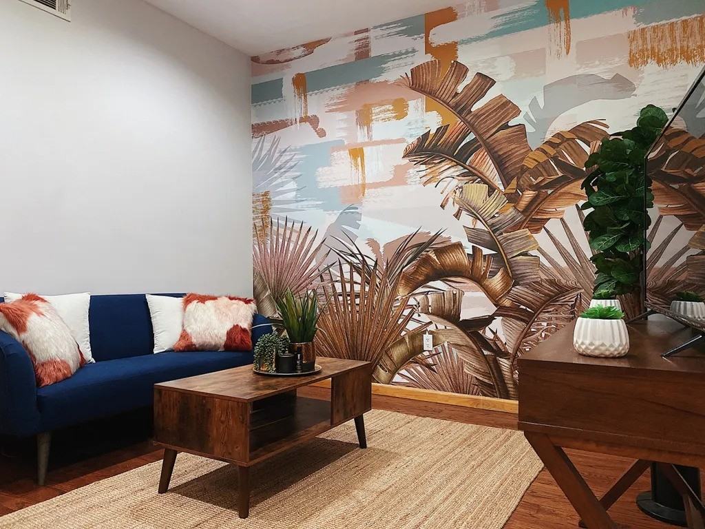 Private Bedroom in 4 Bedroom/1 Bathroom Home - Photo 6 of 8