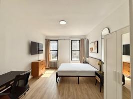 featured image of 33 Lenox Rd