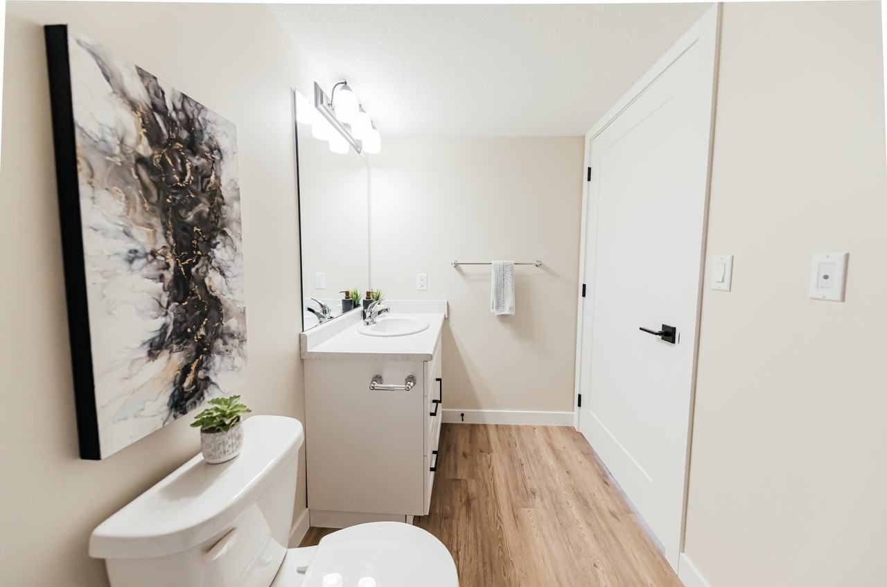 Eastbrook 3000 Trombley - Photo 7 of 46