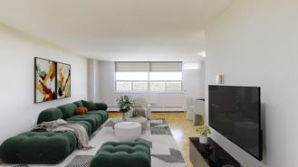 111 Inverlochy Boulevard - Photo 1 of 1