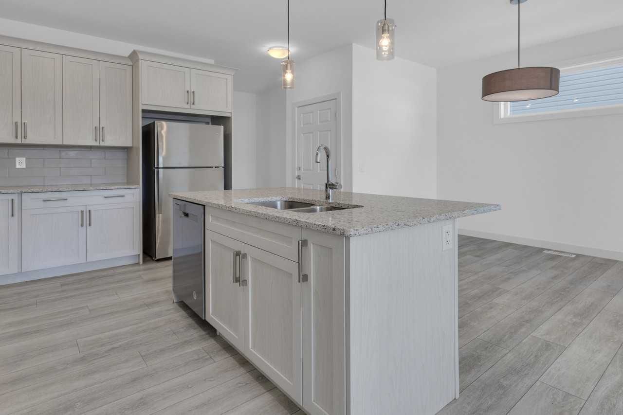 116 Ambleton Street NW - Photo 5 of 28