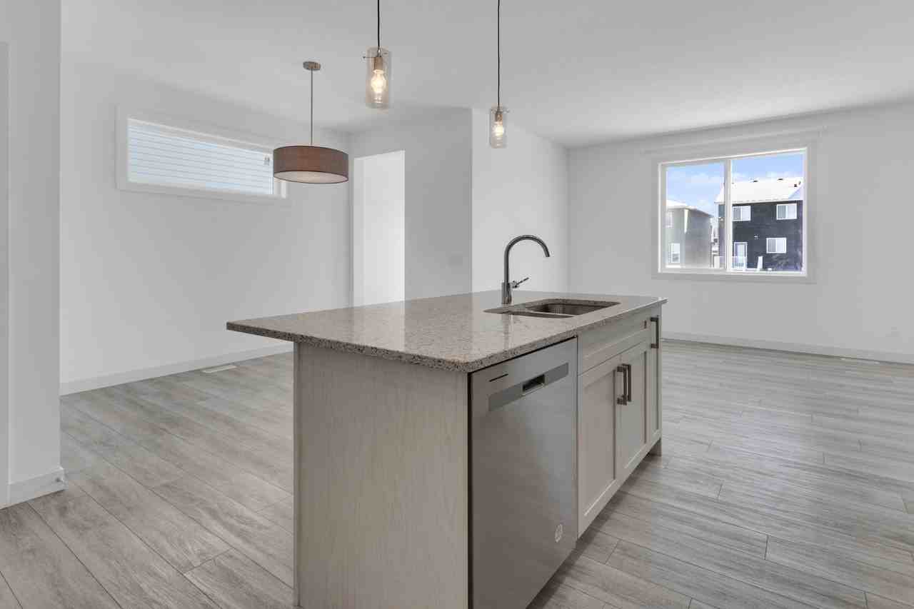 116 Ambleton Street NW - Photo 7 of 28