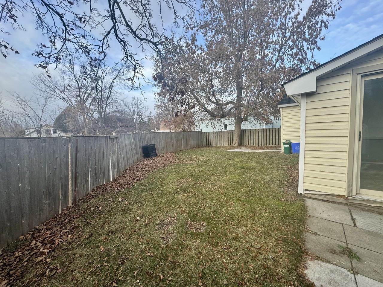 109 Clothier St W - Photo 2 of 20