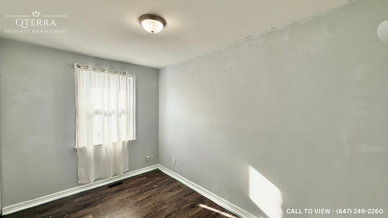 47 Corby Crescent, Brampton, Ontario L6Y 1H3 - Photo 6 of 11