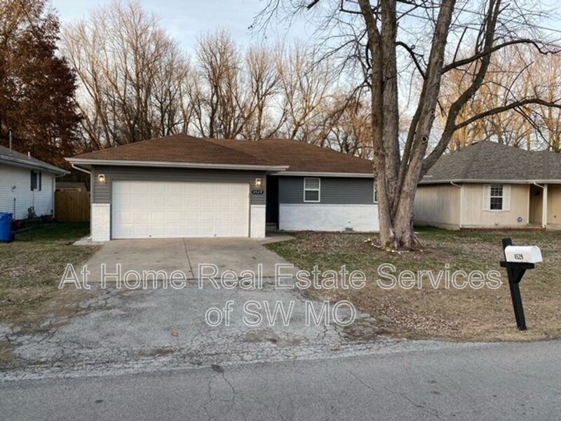 4529 W La Siesta St - Photo 2 of 11