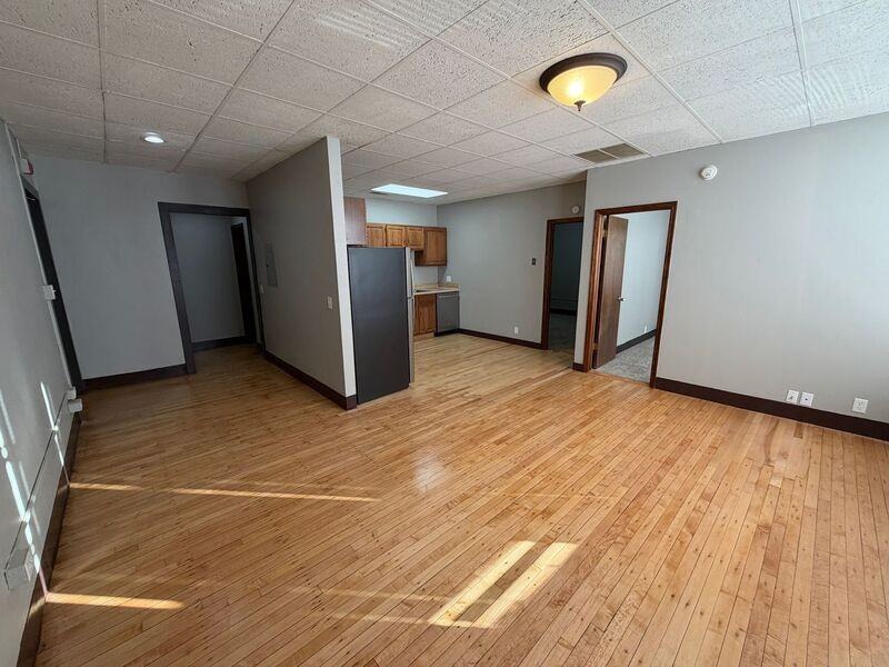 5402 S 77th St #8 - Photo 6 of 13