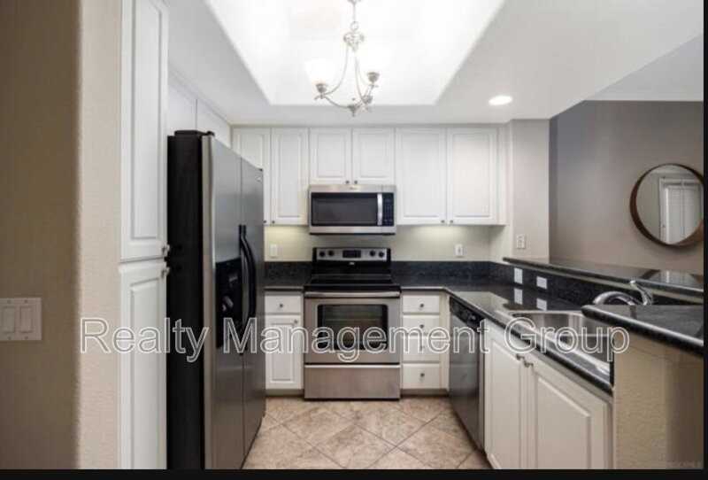 9253 Regents Rd #A107