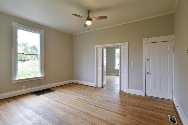 530 S 30th St #1 - Photo 6 of 15