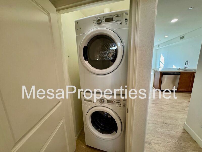 340 N Fenimore Ave - Photo 6 of 19