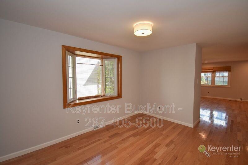 5 Sandy Ridge Dr - Photo 3 of 22