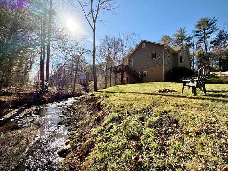 689 New Haw Creek Rd - Photo 3 of 40