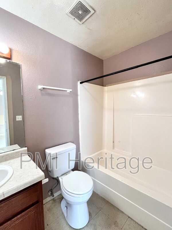 813 E Huntsville Ave #104 - Photo 7 of 7