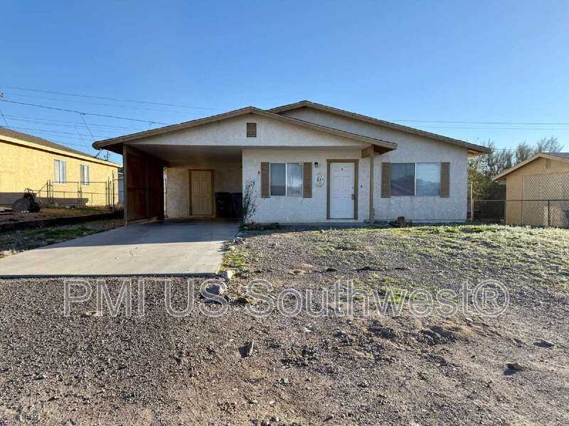 1842 Gem St - Photo 2 of 26