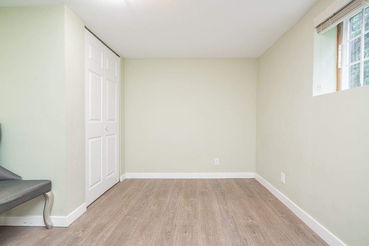 3819 Southwest Marine Drive - Photo 6 of 16