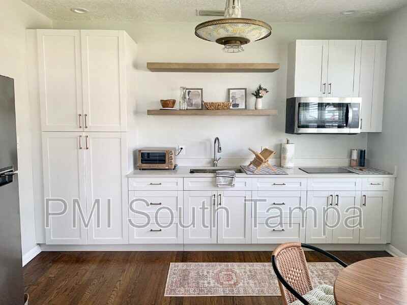 701 S Bermuda Blvd #B - Photo 5 of 25