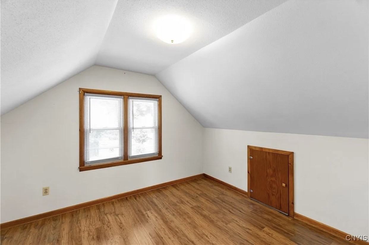 339 Orwood Place - Photo 2 of 8