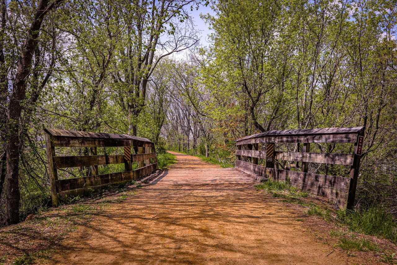 Lincoln Street Apartments - Photo 2 of 49