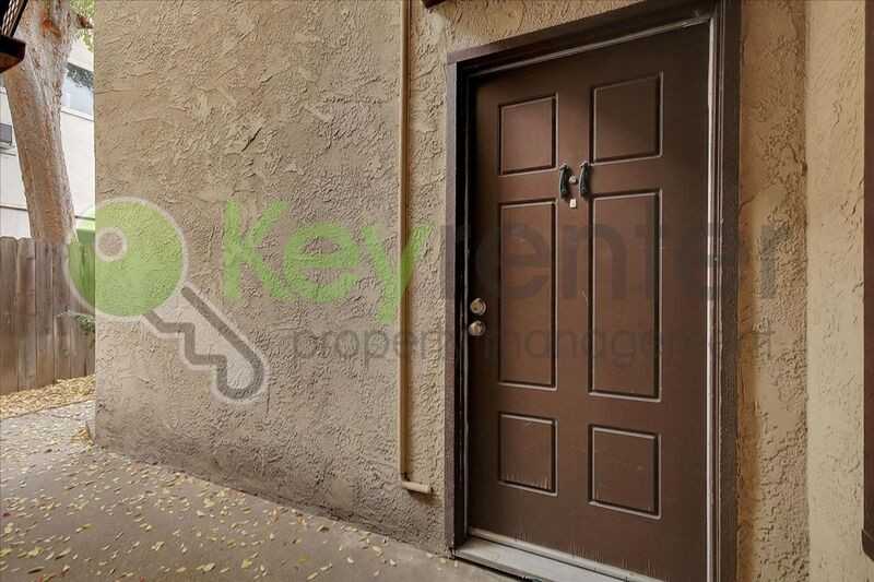 2515 H St #11 - Photo 2 of 22