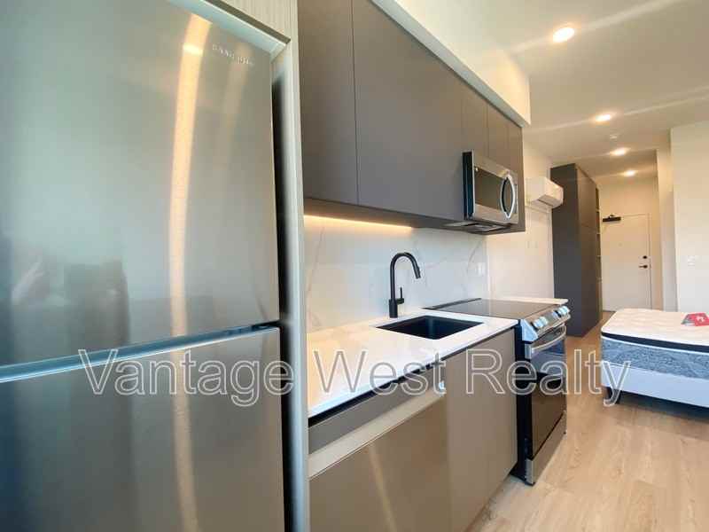 508 K.L.O. Rd - Photo 3 of 14