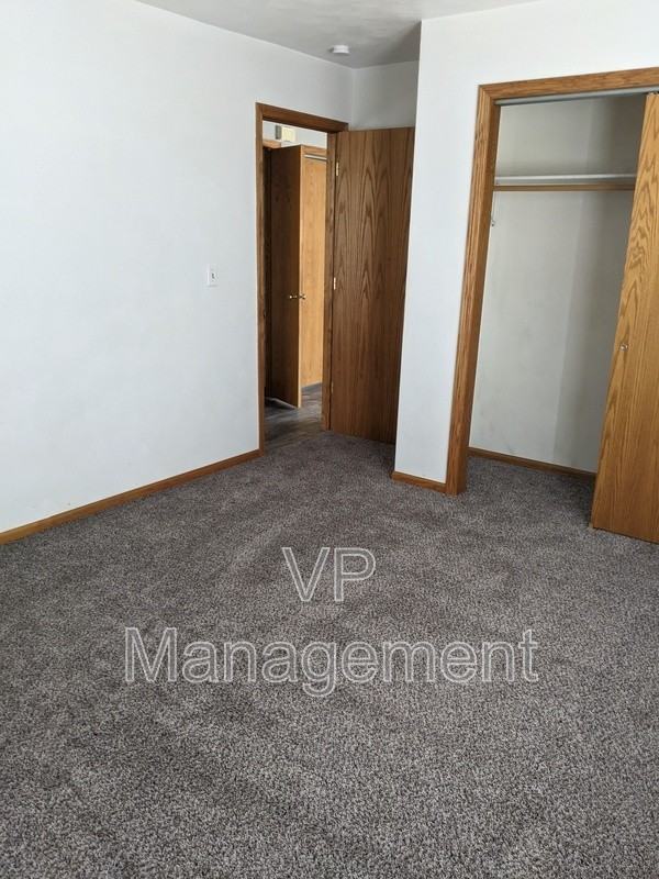 2607 Diehn Ave #4 - Photo 7 of 11