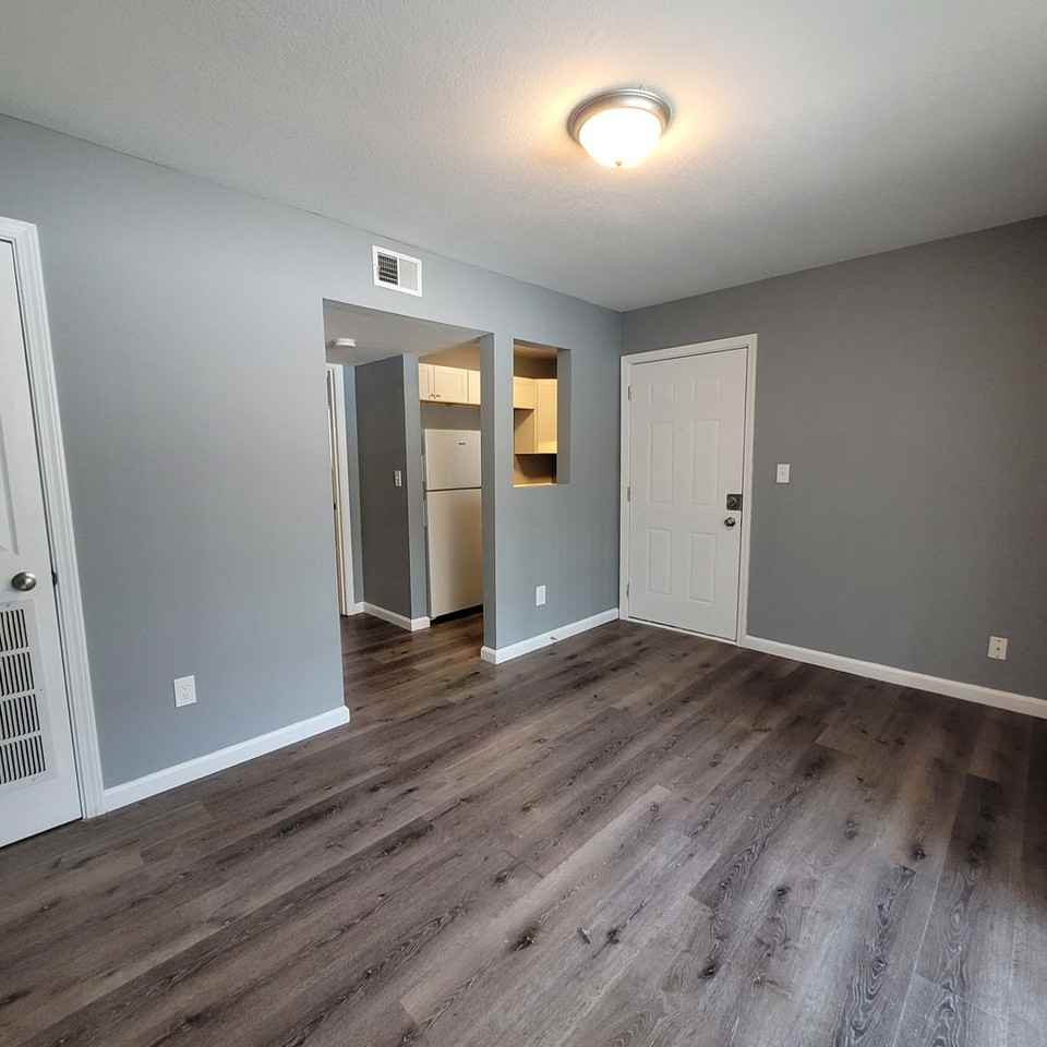 49 on Polk - Photo 6 of 36