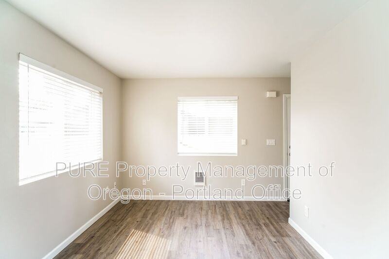 10762 Ne Prescott St - Photo 4 of 23