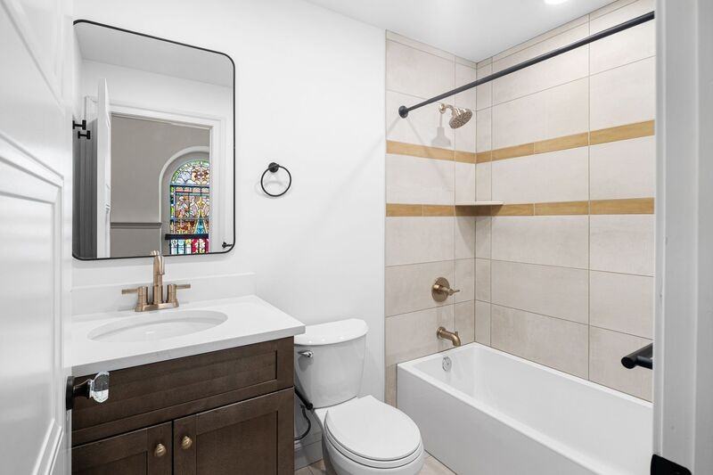 401 Martin St - Photo 7 of 9