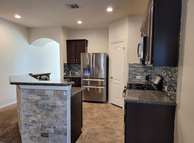 3410 Hunters Cyn - Photo 7 of 14