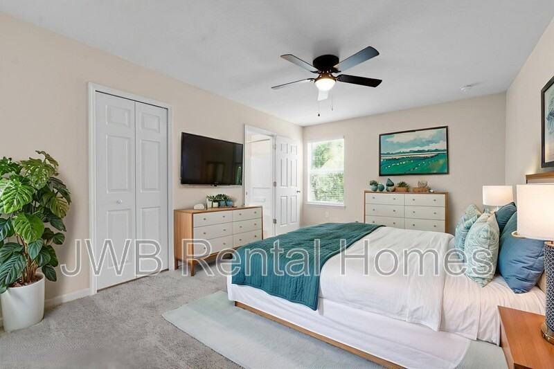 6838 Lake Mist Ln - Photo 6 of 15