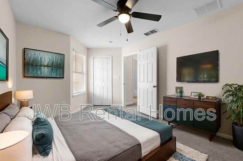 6838 Lake Mist Ln - Photo 7 of 15