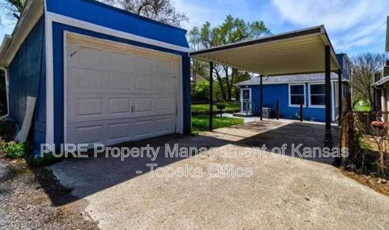 2937 Paseo Blvd - Photo 3 of 24