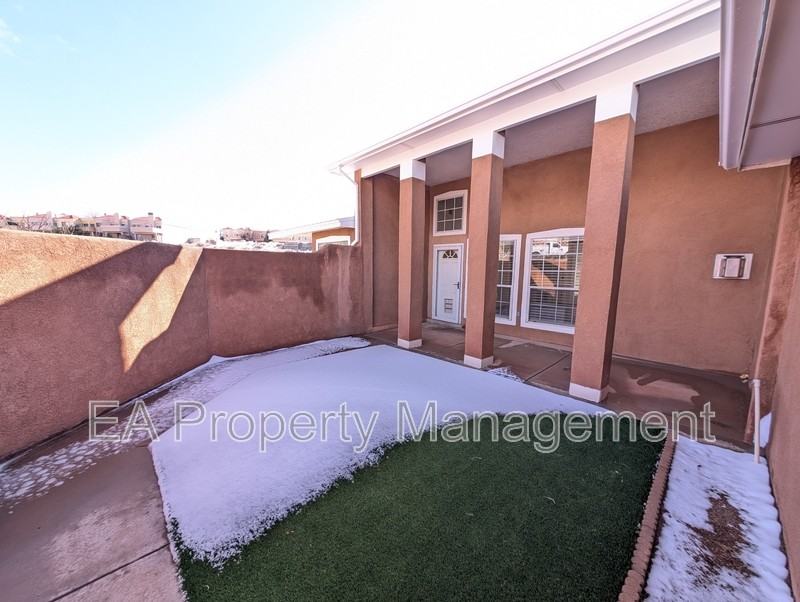 363 Pinon Creek Rd Se - Photo 3 of 41