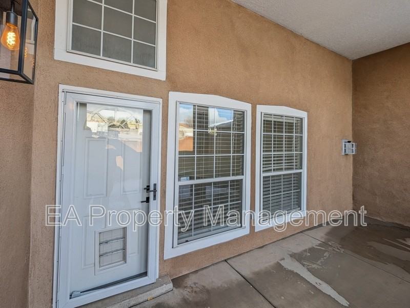 363 Pinon Creek Rd Se - Photo 4 of 41