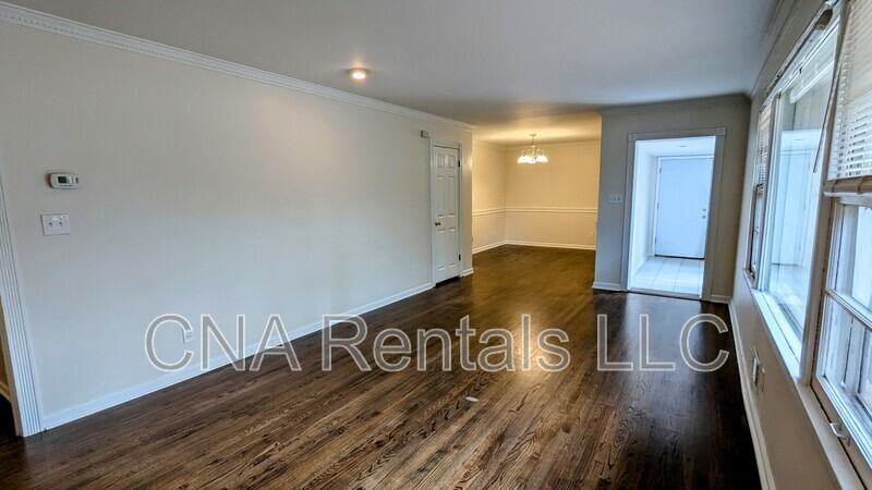 294 Robin Ln Se - Photo 4 of 21