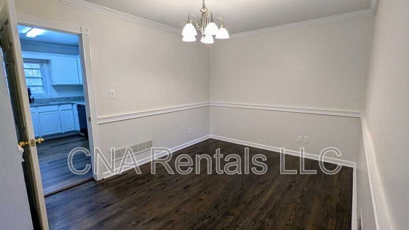 294 Robin Ln Se - Photo 6 of 21