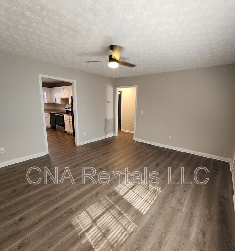 215 Green Acre Ln #F - Photo 5 of 16