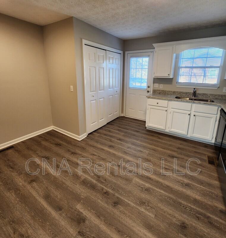 215 Green Acre Ln #F - Photo 7 of 16