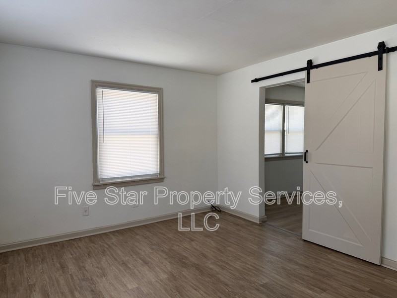 3036 Louise Ln - Photo 2 of 7