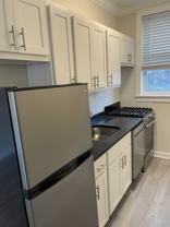 W Roscoe St & N Broadway - Photo 1 of 1