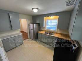 1932 Sandhurst Dr - Photo 1 of 1