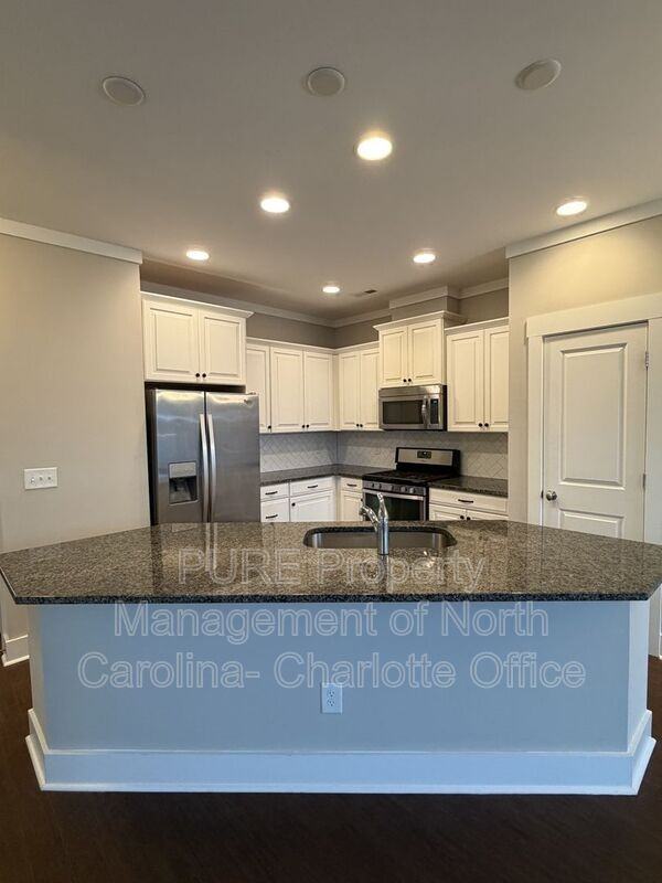 2731 Tranquil Oak Pl - Photo 5 of 21