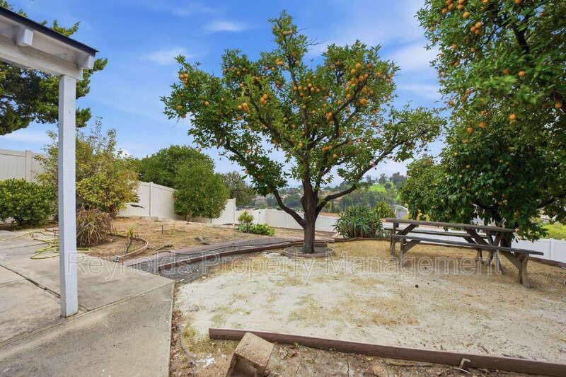 9002 Watson Pl - Photo 4 of 27