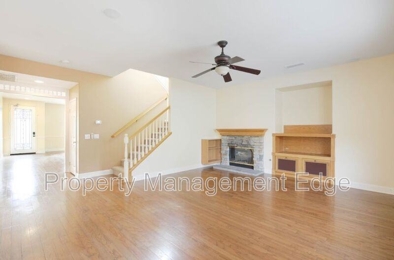 38265 Birch Ct - Photo 6 of 31