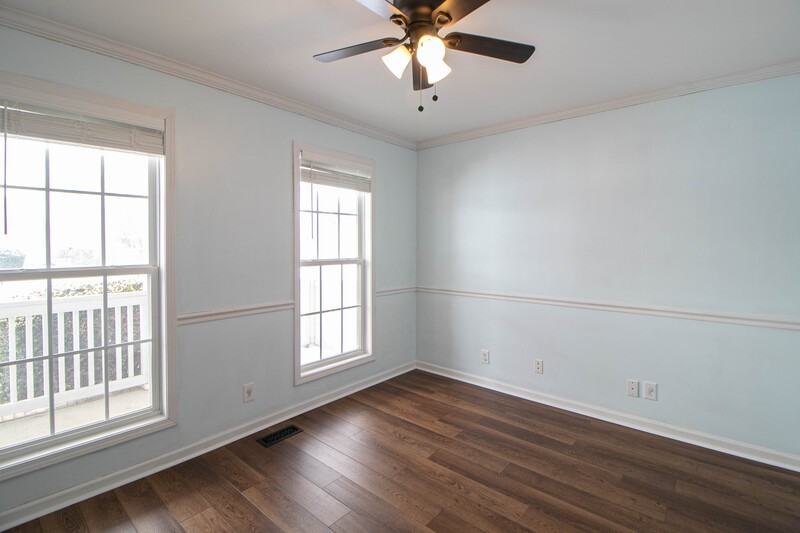 2553 Emerald Ct - Photo 3 of 27