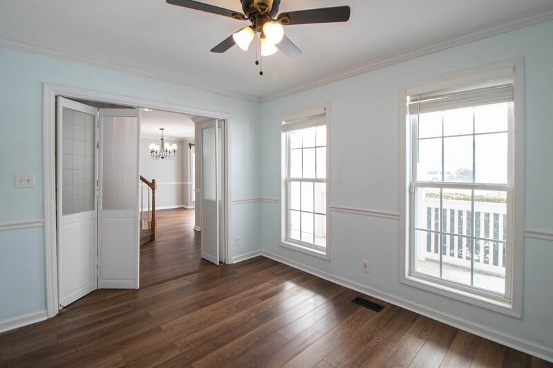 2553 Emerald Ct - Photo 4 of 27