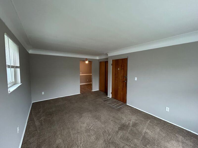 325 Pike St #325PIKEST8 - Photo 2 of 10