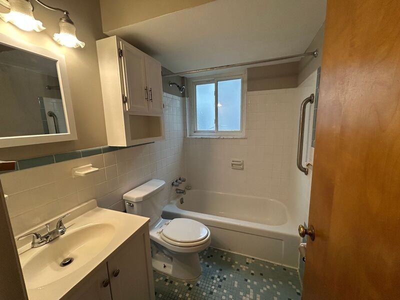 325 Pike St #325PIKEST8 - Photo 6 of 10