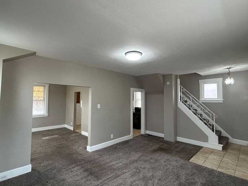 4131 Saint Martins Pl - Photo 5 of 22