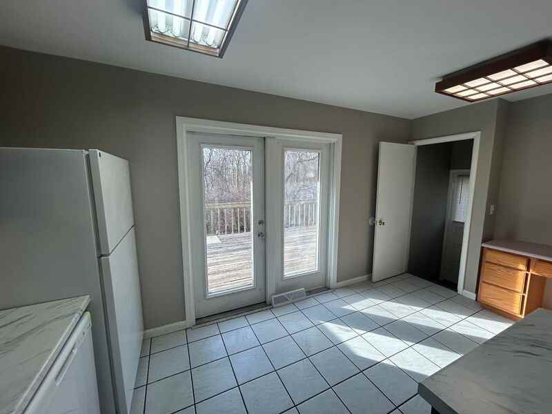 2801 Royal Glen Dr - Photo 6 of 20