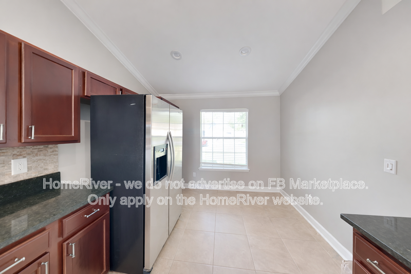 571 Prindle Dr E - Photo 3 of 14